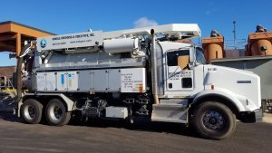 Mobile Dredging and Video Pipe sewer cleaning truck